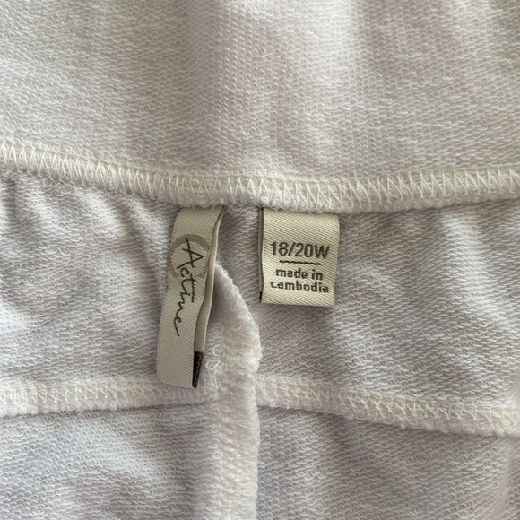 💐 C Active Shorts 💐Bundle 2 pair - Picture 4 of 10